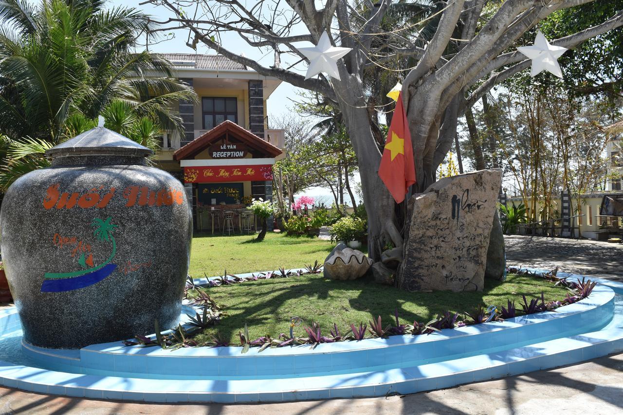 Suoi Nuoc Resort Mui Ne Bagian luar foto