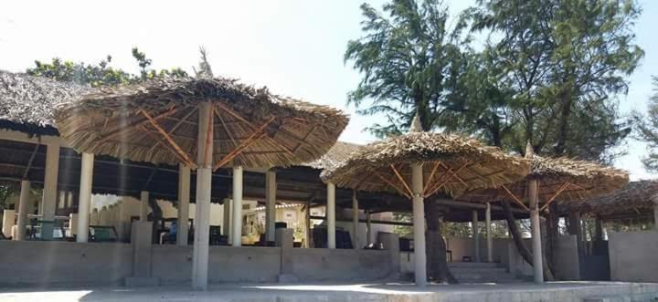 Suoi Nuoc Resort Mui Ne Bagian luar foto