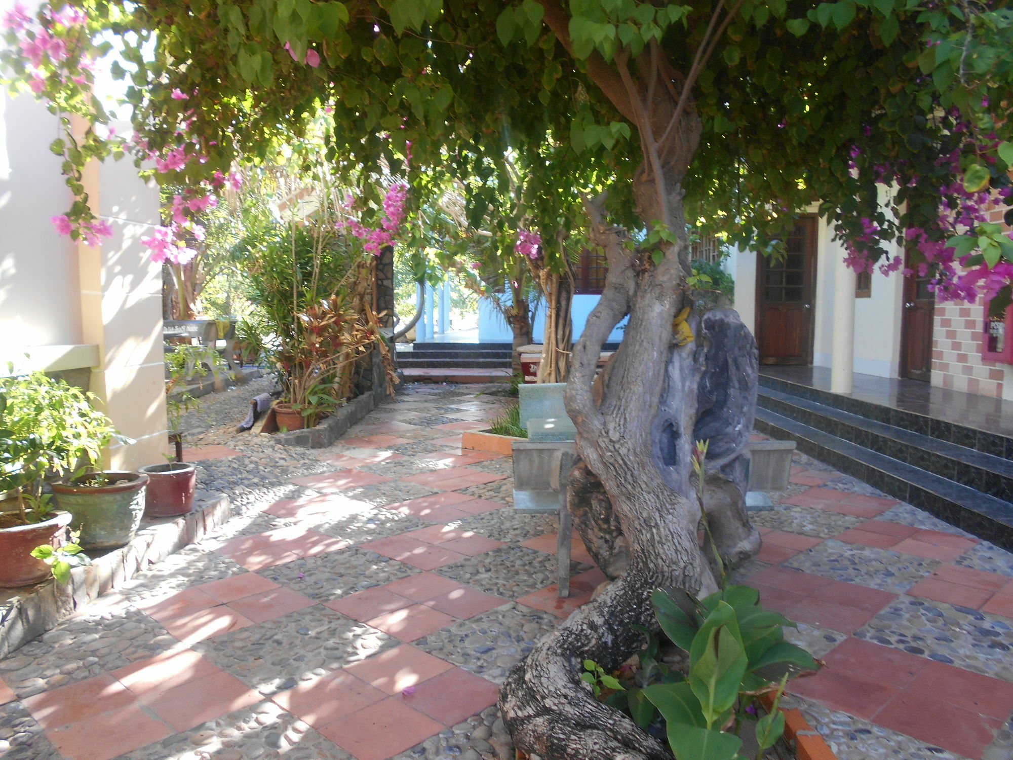 Suoi Nuoc Resort Mui Ne Bagian luar foto